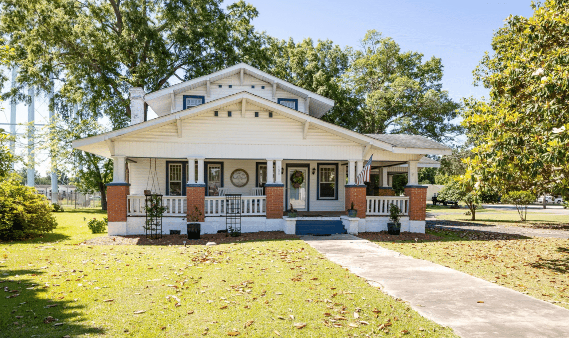 North Carolina airplane bungalow
